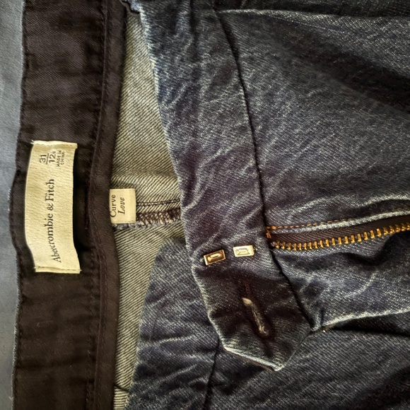 Abercrombie jeans - Picture 2 of 2